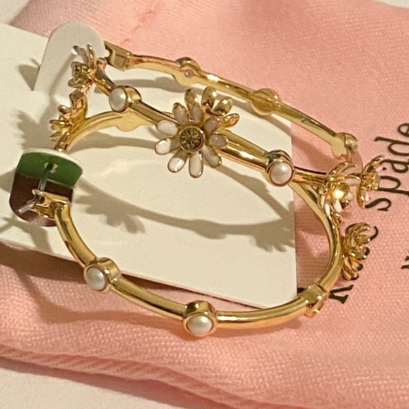 Kate Spade flower hoop earrings - Picture 6 of 11